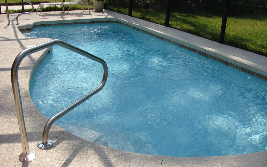 Top Signs You Should Replace Your Pool Pump